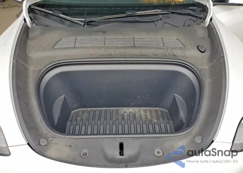 2023 Tesla Model Y z USA, uszkodzony, nr VIN 7SAYGDEE6PA138311